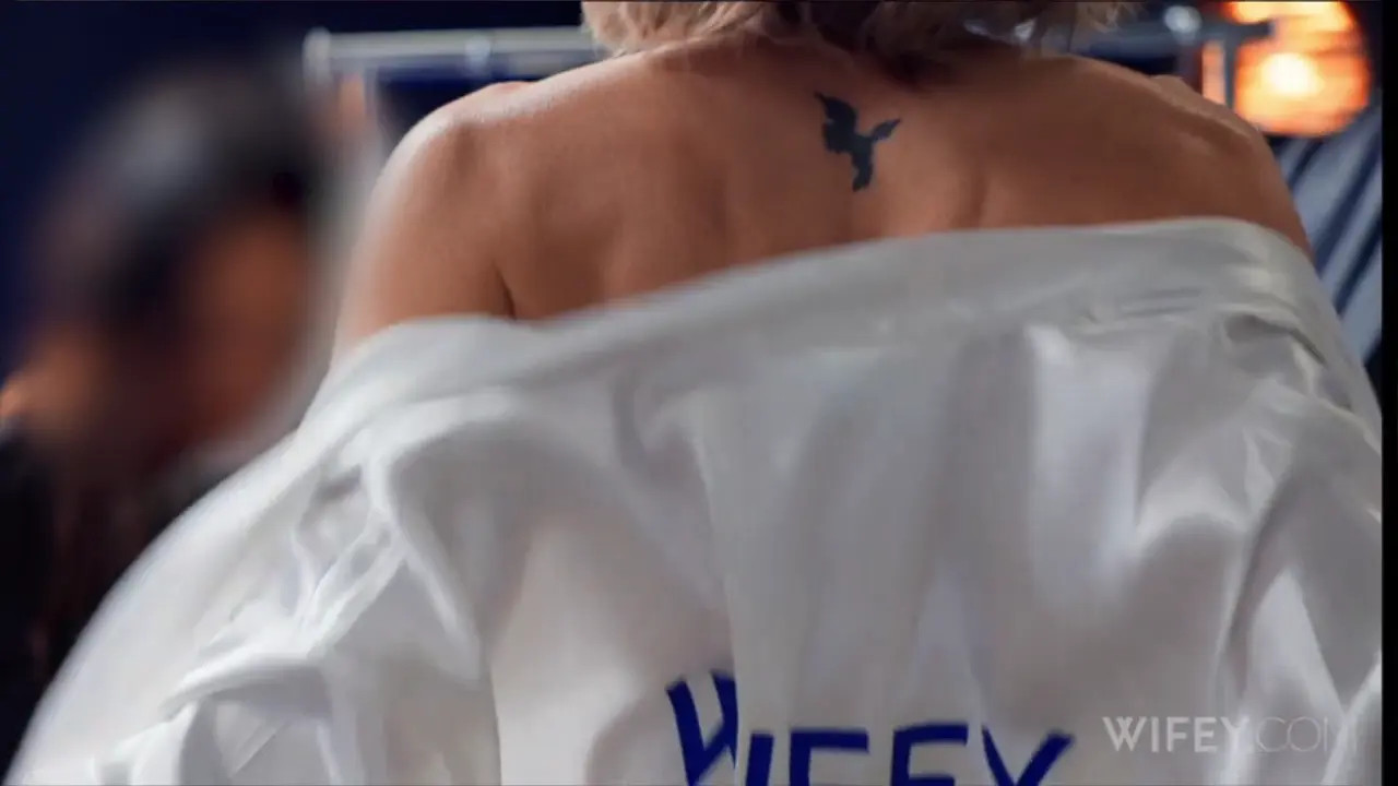 Anastasia Shades, Country Hotwife, Danielle Renae, Serenity Cox, Sierra Spunk - Hotwives Return For The Ultimate Orgy 13 12 2025 - Watch Latest Porn Video at ePornHome.com for Free.