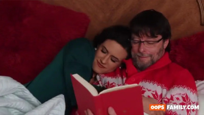 Penny Barber, Coco Lovelock - Special Christmas Orgy For Cuckold 19 12 2025