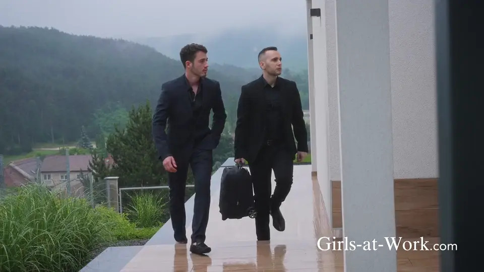 Candie Luciani, Simon Kitty - A Persuasive Businesswoman 25 12 2025 - Watch Latest Porn Video at ePornHome.com for Free.