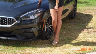 Harley Haze - Frisky Fashion Model Harley Haze Turns Photoshoot Into No Strings Sex Session GP3365 28 12 2025