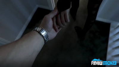 Aria Sloane - Handcuffs, A Vibrator, & Little Hocus-Pocus: Aria's Magic Show Gets Kinky 27 12 2025