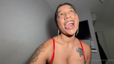 Yasmina Khan - Papa Santa Came To Visit And Gave Me His Huge Load