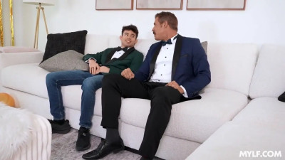 Dolly Paige, Izi Blu - My New Year Entertainment: The Family Next Door Has A Maid Kink 01 01 2026