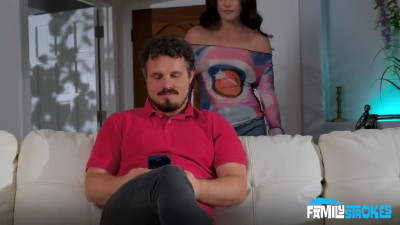 Jill Taylor, Daisy Pheonix, Laynee James - Family Competition: They All Want To Be His Favorite Sex Toy 09 01 2026