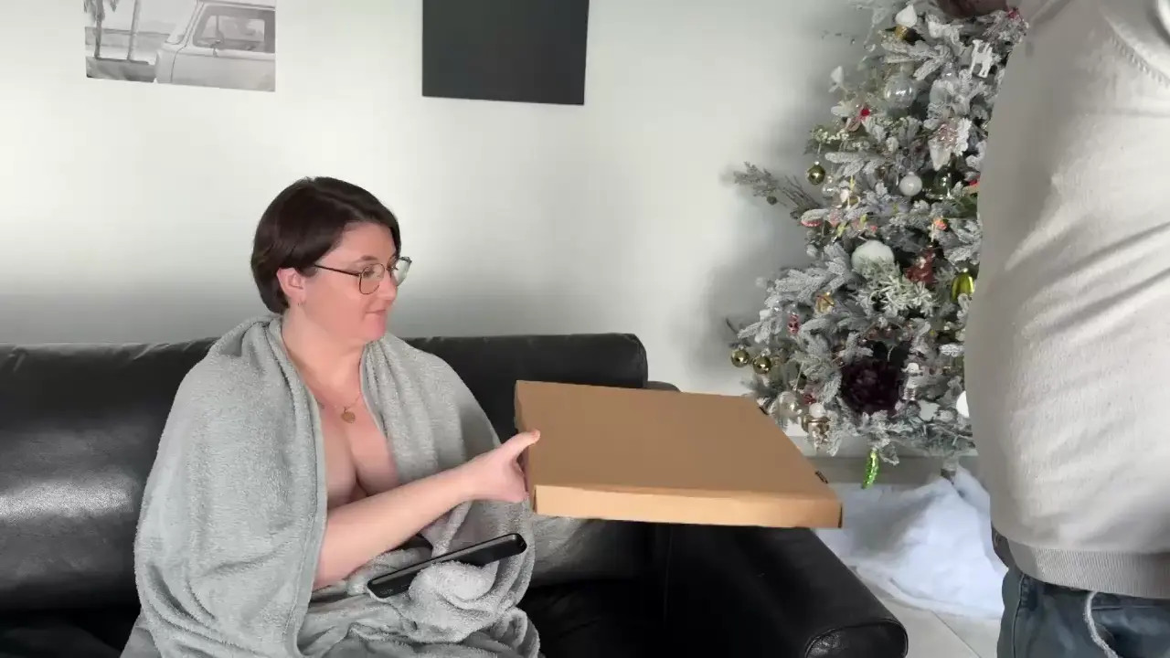 JacquieEtMichelTV Lauf Shares A Really Rough Fuck Without Overthinking It 10 01 2026 - Watch Latest Porn Video at ePornHome.com for Free.