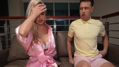 Badbellaxo - MILF Stepmom Catches Stepson With Her Panties