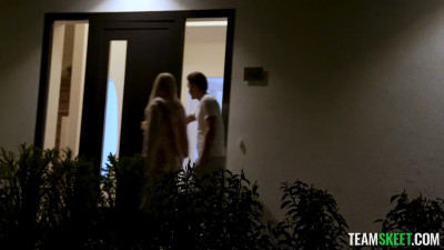 Luna Bbunny - Im Hornier Than You Are…She Offered Me A Massage, But Things Got Sexual Fast 12 01 2026