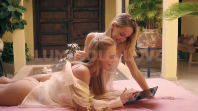 Kelly Collins, Nancy A