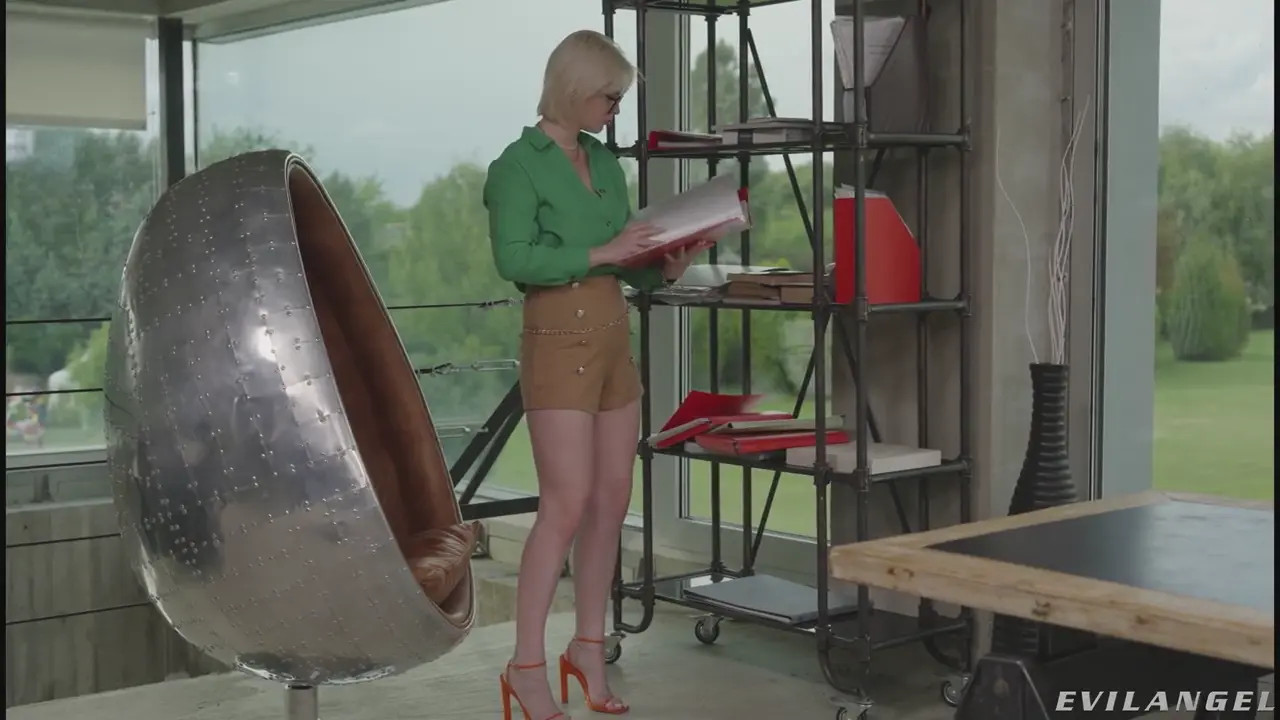 Eliz Benson - Deepthroat, Anal And A2M 16 01 2026 - Watch Latest Porn Video at ePornHome.com for Free.