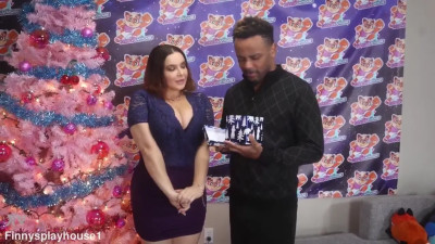 Natasha Nice - Christmas Sextape