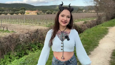 JacquieEtMichelTV Mamie Donuts - 28 Years Old From Lille 29 01 2026