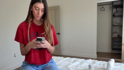 Aubry Babcock - Perfect Girl Escapes The Friend Zone 02 02 2026