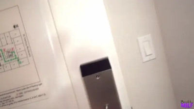 Lauren Pixie - Stepmom Wants To Move In