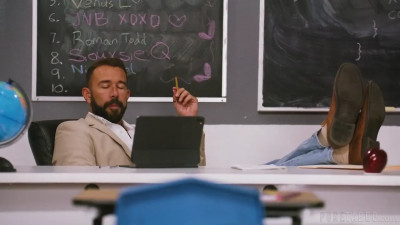 Myra Moans, Pixie Smalls - Tech Savvy 03 02 2026