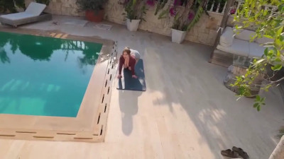 Comatozze - Gets Fucked After Yoga