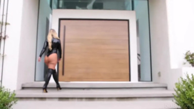 Kali Roses - A Steamy Moment With Kali Roses 07 02 2026