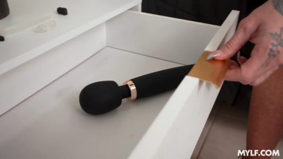 Shay Fox - Cum In Her Mouth, Cum In Her Pussy: Lonely Housewife Shay Wants Two Cocks… 13 02 2026