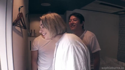 Sophia Burns - All Holes Rented And Used In Japan