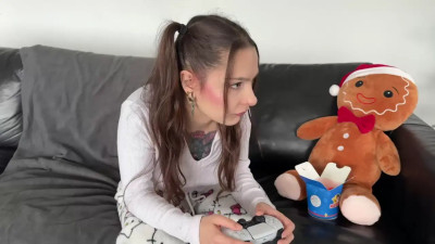 JacquieEtMichelTV Mamie Donuts De Lille Granny Donuts Is Easily Persuaded With A Good Cock 13 02 2026