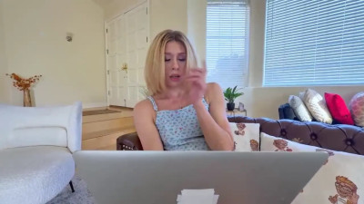 Anna Kovachenko - Orders Porn Dude Delivery 14 02 2026