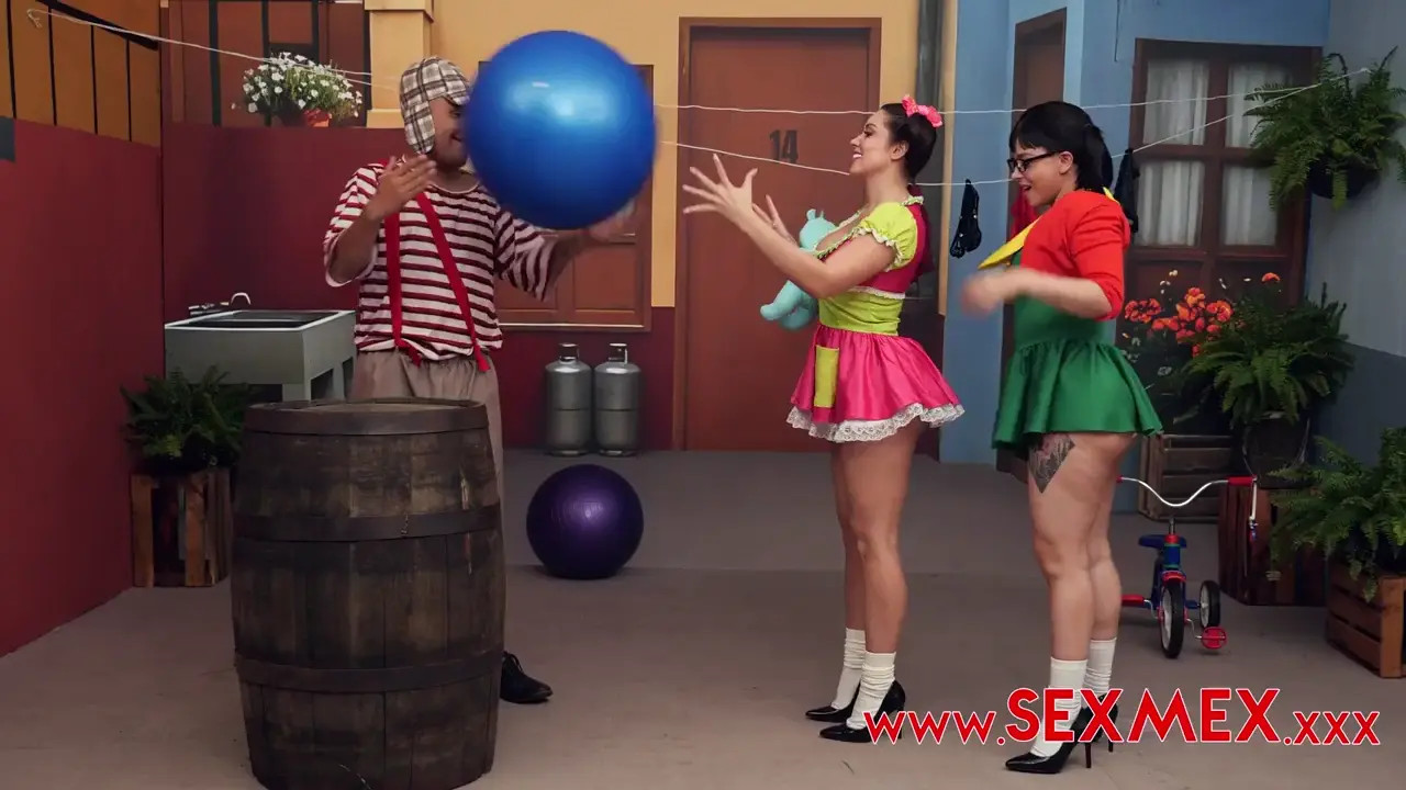 Nicole Zurich, Sara Blonde - Chiquilina Fell In Love With Tushy 18 02 2026 - Watch Latest Porn Video at ePornHome.com for Free.