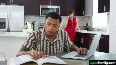 Sara Jay - Big Booty Sara Jay Shows Her Son-in Law What An Open Family Is All About 28 02 2026