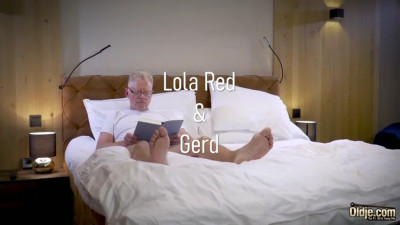 Lola Red - Plot Twist