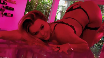 Natalia Starr - Unleashes Her Curves 18 03 2026