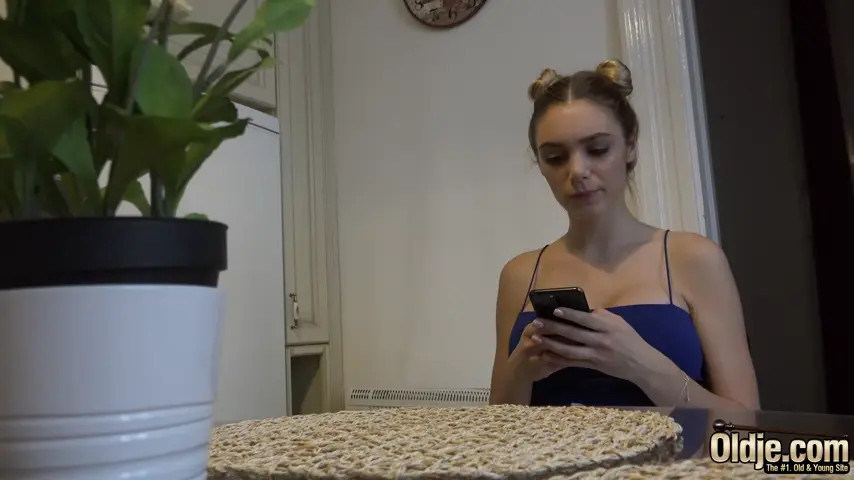 Paola Hard - Helping Me Out - Watch Latest Porn Video at ePornHome.com for Free.