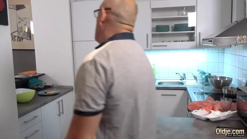 Samantha Sparkle - Dealing With A Messy Girl - Watch Latest Porn Video at ePornHome.com for Free.