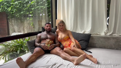 Kathiie - Creampie Sex While On Holiday