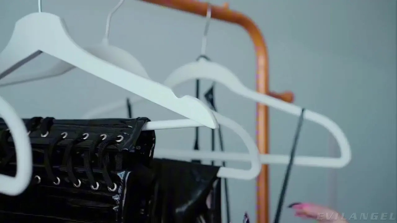 Aviana Violet 20 04 2026 - Watch Latest Porn Video at ePornHome.com for Free.